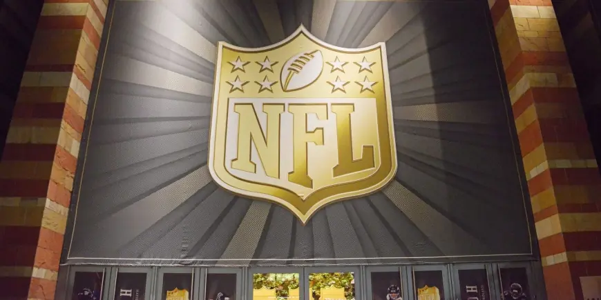 NFL Honors 2026 live updates: winners announced and Hall of Fame Class of 2026 revealed