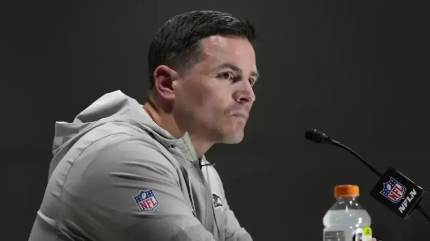 Seahawks’ Mike Macdonald Surprises with Third Place in Coach of the Year