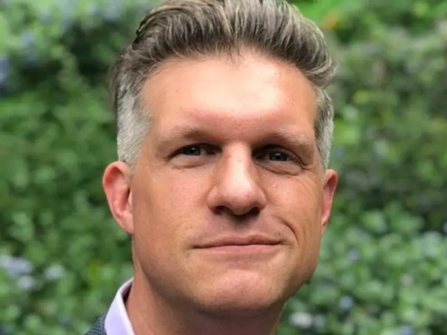 HBO’s New Show Stars and Is Produced By Joliet Catholic Academy Alum