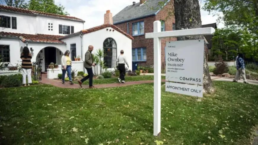 Mortgage Rates Rise Slightly, Hovering Around 6%