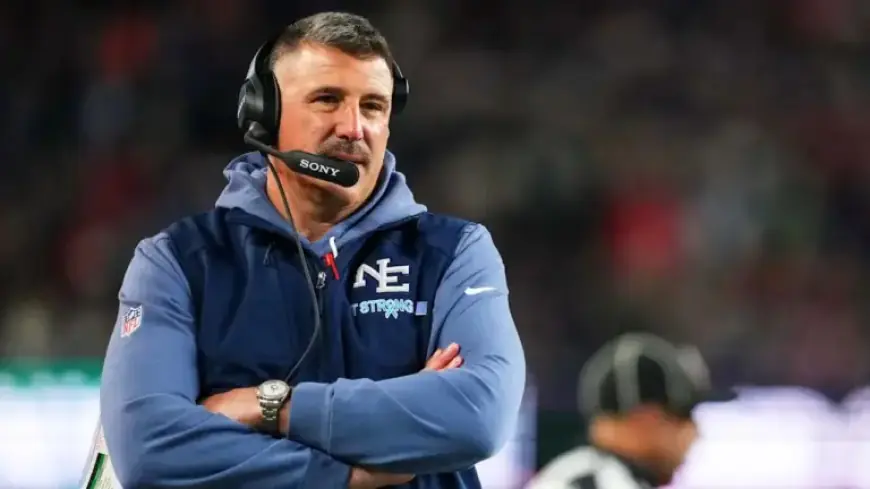 Mike Vrabel Wins 2025 AP NFL Coach of the Year Award