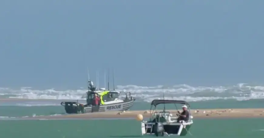 Search Underway as Light Plane Crashes into Ocean Near Adelaide
