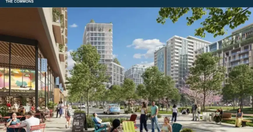 Lloyd Center Marks Its Final Christmas Celebration