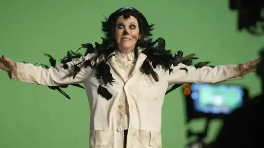 Top 3 Prime Video Shows to Binge This Week Featuring Catherine O’Hara