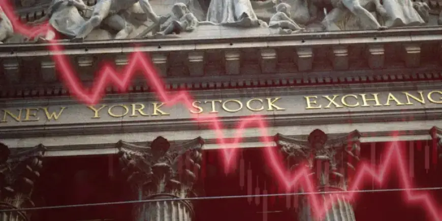 S&P 500 Declines in 2026 Amid Mounting Wall Street Job Market Concerns