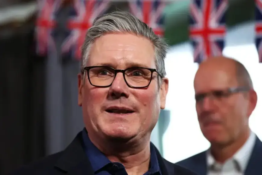 UK Leader Starmer Confronts Challenges Amid Epstein Fallout to Retain Position