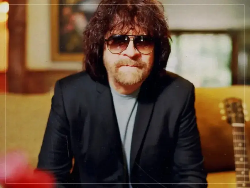 Jeff Lynne Names the World’s Greatest Producer