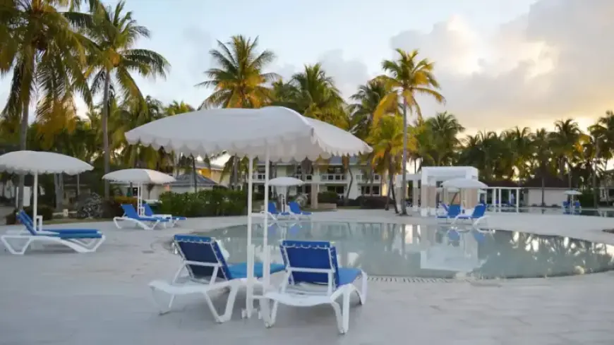 Cuban Hotels Close Unexpectedly; Flights Canceled