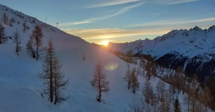 Alpine Atmosphere Captured at Beugeand Pass in Chamonix (Video)