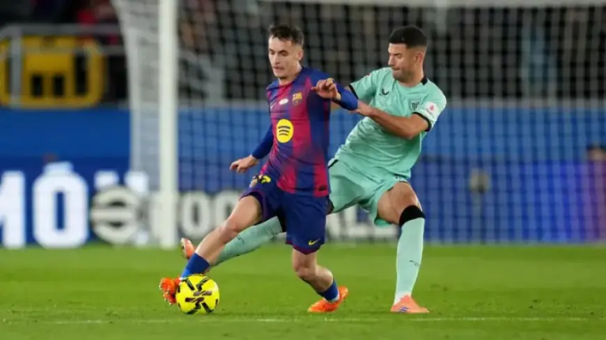 Flick Restores Key Defense, Chooses Casadó Against Mallorca