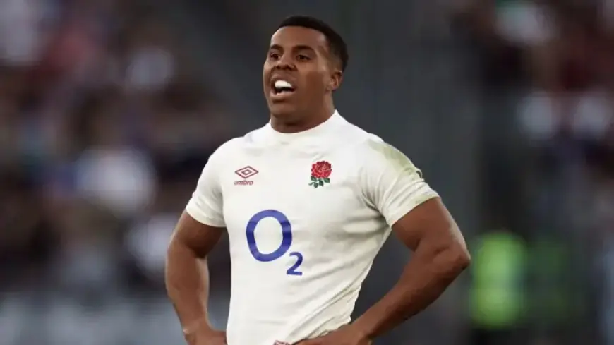 England’s Immanuel Feyi-Waboso to Miss Six Nations Opener vs Wales Due to Injury