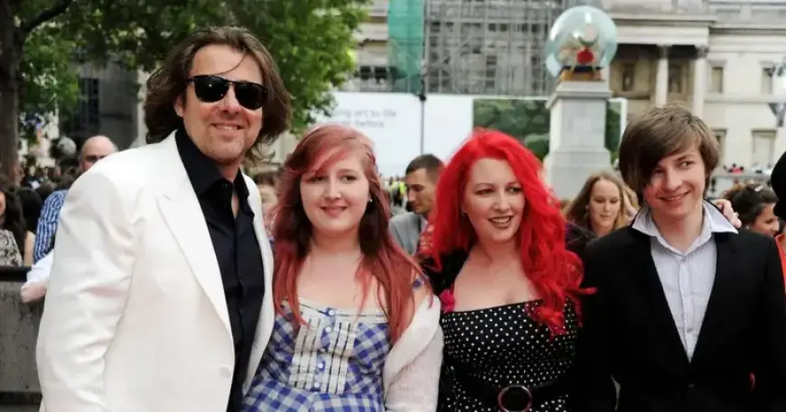 Jonathan Ross Reveals Heartbreaking Family Fears: ‘I Had to Leave’
