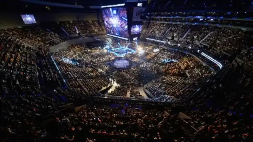 Former UFC Champion Takes Bold Step for Mexico Main Event Fight