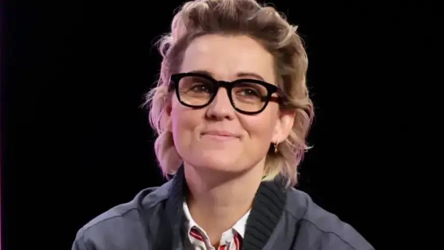 Brandi Carlile Performs ‘America the Beautiful’ at Super Bowl