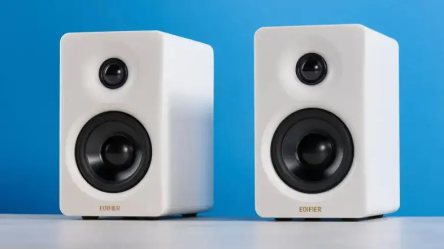 Enhance Bookshelf Speakers with This Simple, Free Audio Upgrade