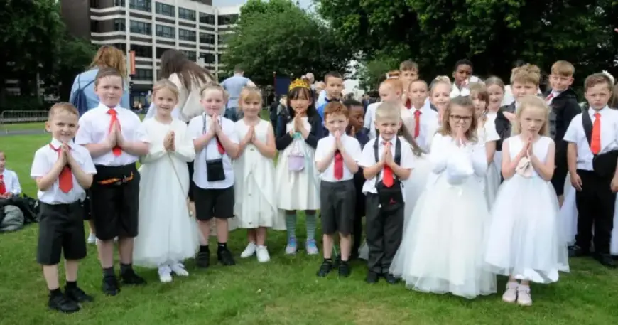 Council Targets Budget Cuts: Scraps Walking Day, Closes Hatters Row, Raises Parking Fees