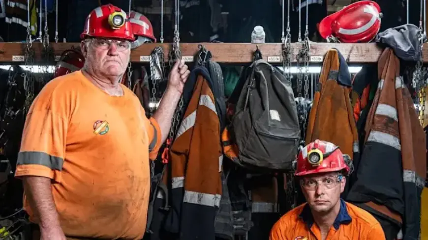 Coal Mine Standoff Leaves 300 Workers in a Tense Deadlock