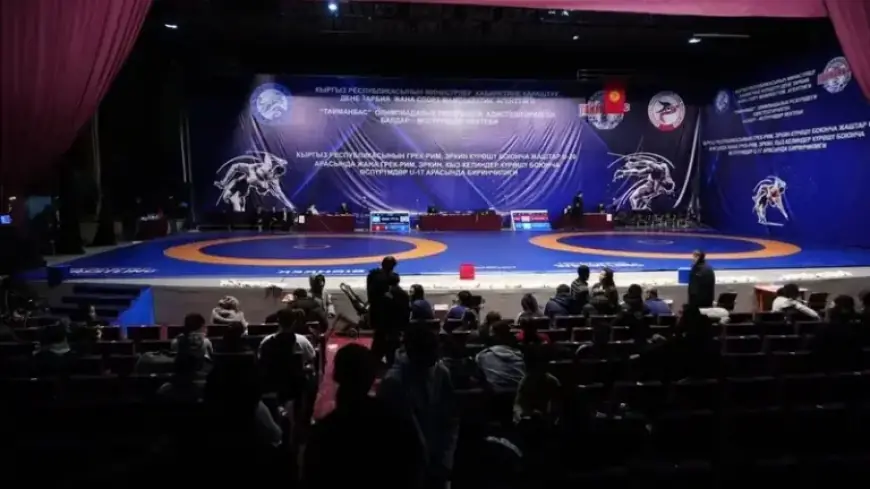 Kyrgyzstan U-17 Freestyle Wrestling Championship Unfolds in Bishkek