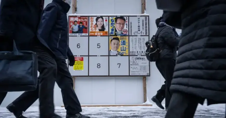 Japan Election Hit by Heavy Snow, Early Polling Station Closures