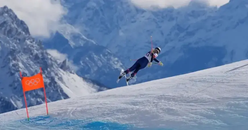 Vonn Airlifted in Downhill Drama, Aicher Secures Silver for Germany