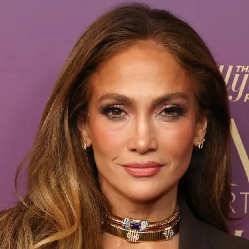 Jennifer Lopez Stuns Beverly Hills in Figure-Hugging Silk Nightgown