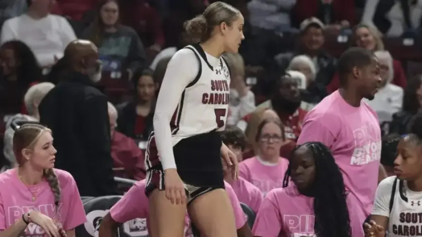 Dawn Staley Addresses Tessa Johnson’s Injury Departure in Latest Game