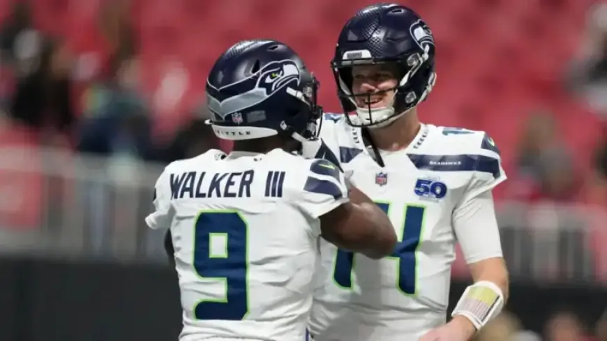 Sam Darnold’s Contract and Kenneth Walker III’s Seahawks Future Amid Free Agency Rumors