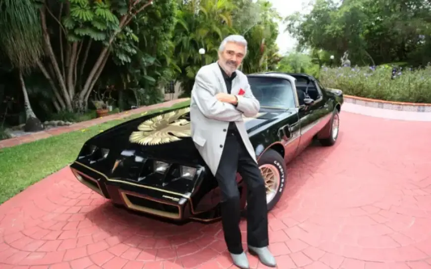 Burt Reynolds Received Annual Pontiacs Until Awkward GM President Call