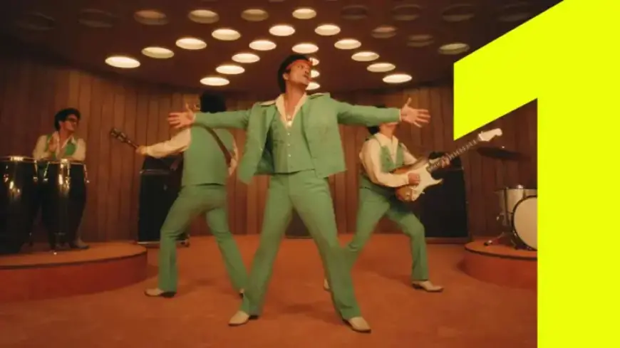 Bruno Mars Dominates Charts for Four Consecutive Weeks