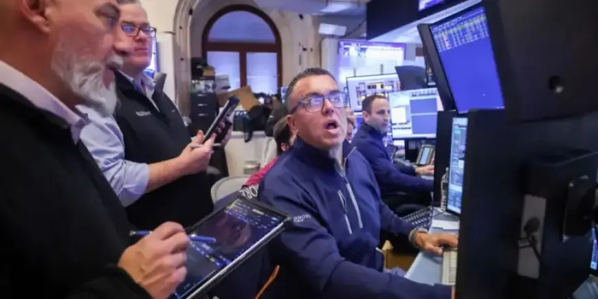 Dow Futures Soar as Index Tops 50,000; Japan Election Boosts U.S. Bond Yields