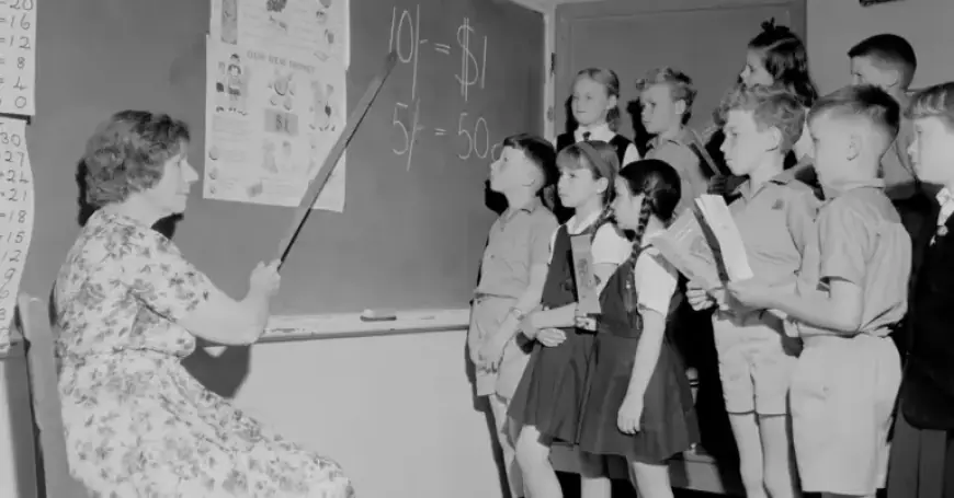 Search Begins for Former Australian Students in Iconic 1965 Photo