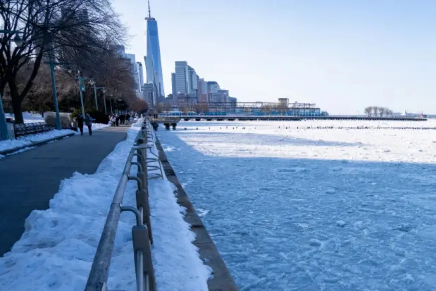 NYC cold weather: clear skies, dangerous chill tonight, gradual warmup this week