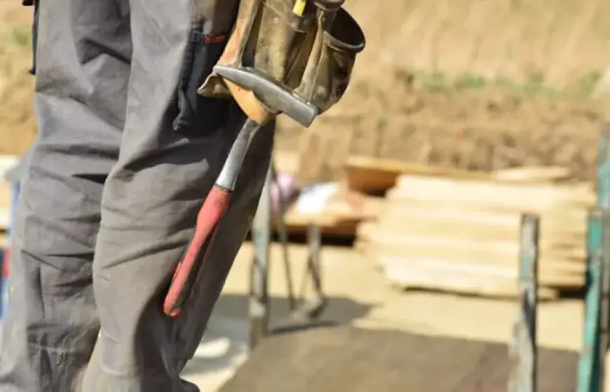 Vernon Business Team Simplifies Municipal Interactions