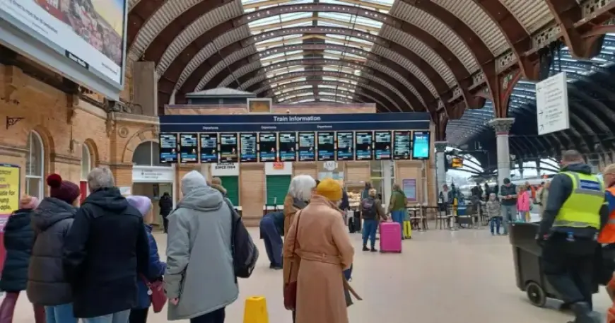 York Station Train Service Restored After Viaduct Pavement Collapse Disruption