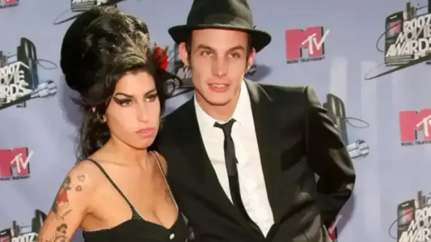 Amy Winehouse’s Love Rival Passes at Home; Daughter Pays Tribute