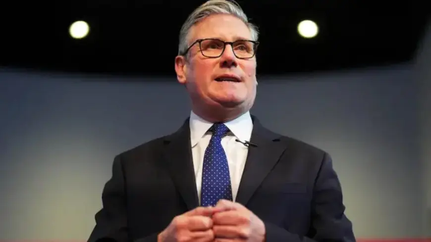 Pressure Mounts on Starmer to Resign