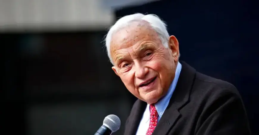 Epstein Exploited ‘Gang Connections’ and ‘Illicit Affairs’ for Wealthy Influence