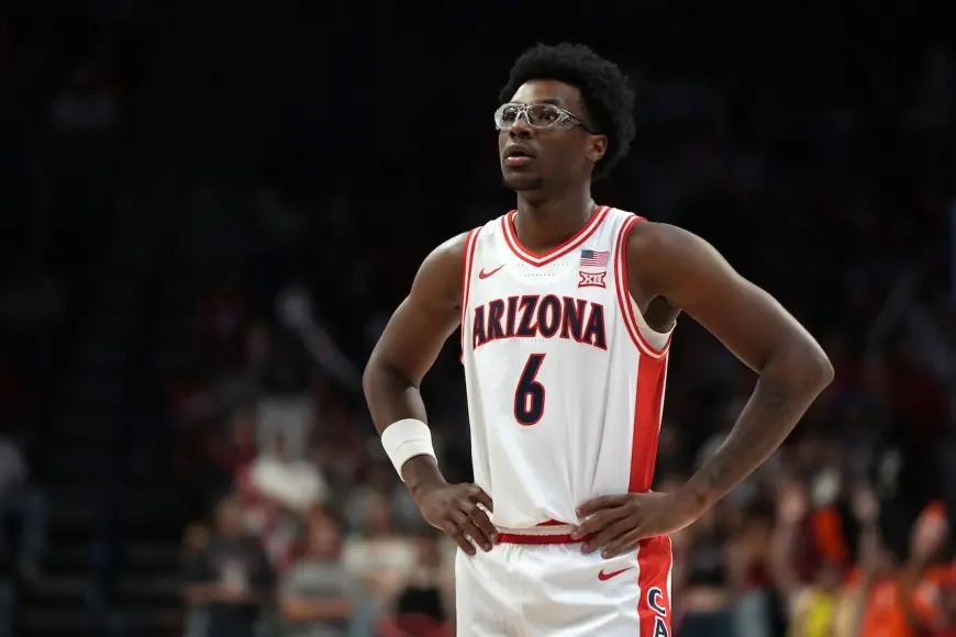 Kansas vs Arizona: Jayhawks stun unbeaten Wildcats 82–78 at Allen Fieldhouse