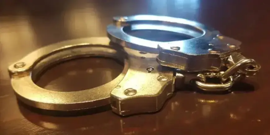 Court-Ordered Man Arrested on Duckworth Street for Violating Bar Ban