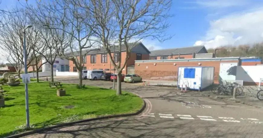 Mental Health Nurse Starts Relationship with Patient Post-Discharge