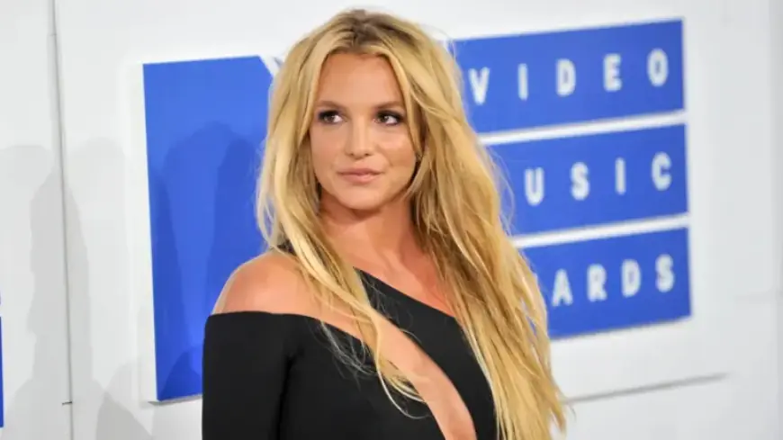 Britney Spears Sells Music Catalog Rights in Landmark Deal