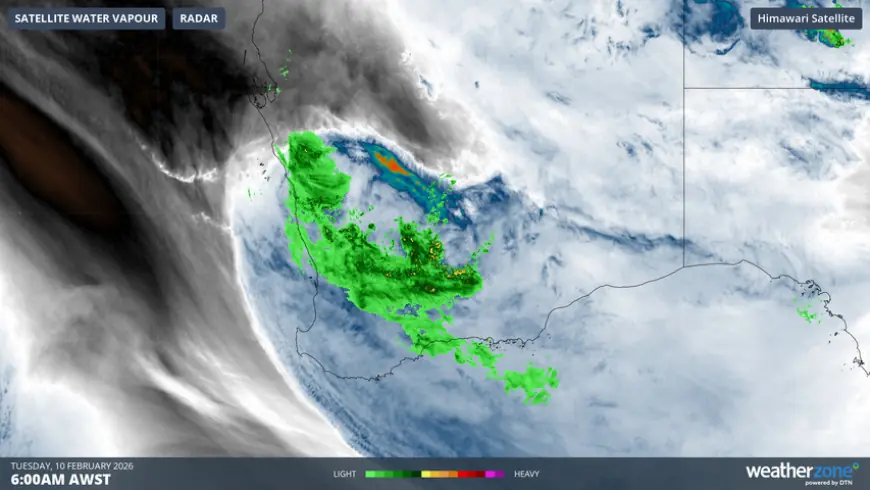 Tropical Cyclone Mitchell 21U: WA weather threat shifts from destructive winds near Karratha to flooding risk inland as the system weakens