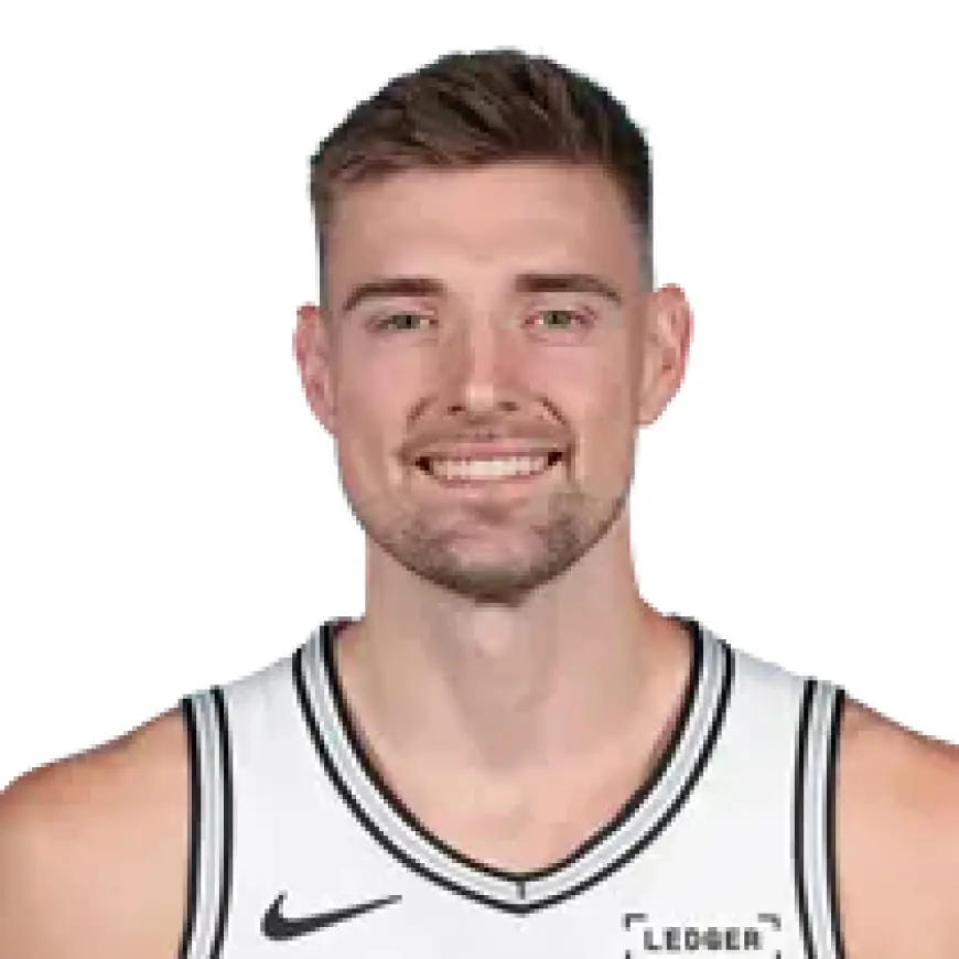 Micah Potter’s Hip Injury Casts Doubt on Tuesday’s Game