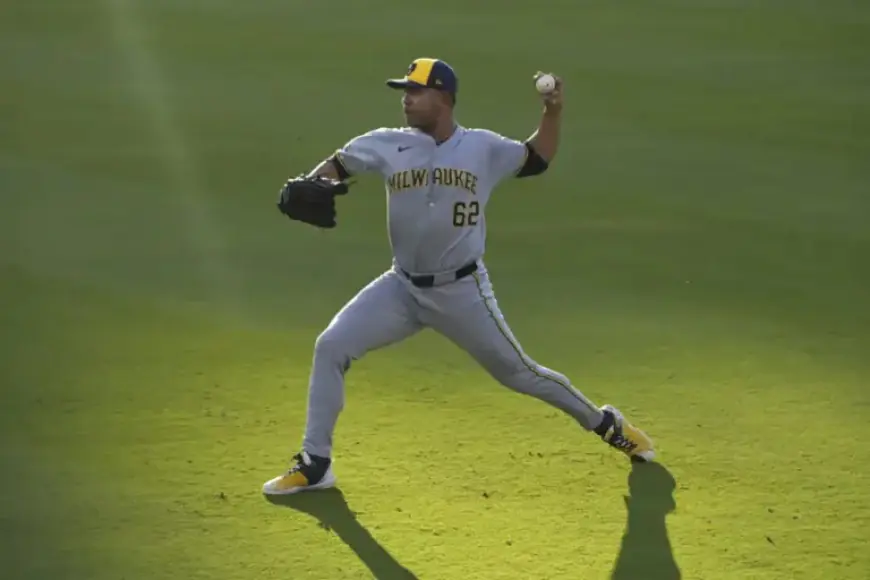 Rockies Secure Deal with Jose Quintana