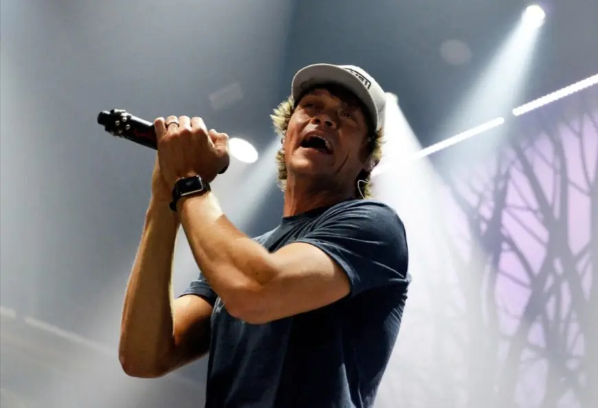 Brad Arnold of 3 Doors Down dies at 47 after stage 4 kidney cancer