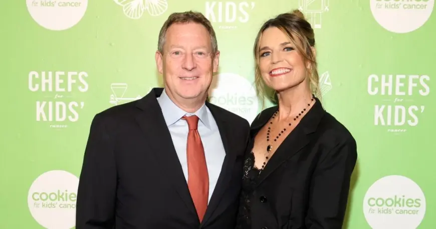 Savannah Guthrie’s Husband Michael Feldman Steps Into the Spotlight as Family Crisis Tests a Communications Veteran