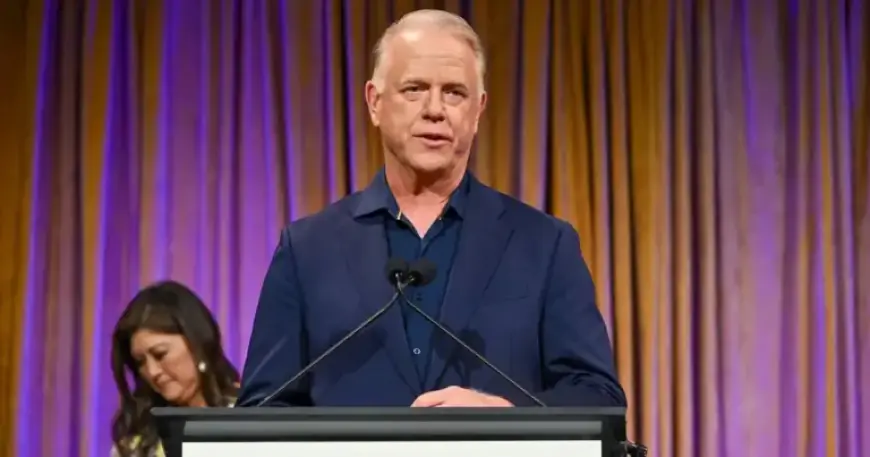 Ex-NFL QB Urges Anti-Trump Olympians to Stay Quiet