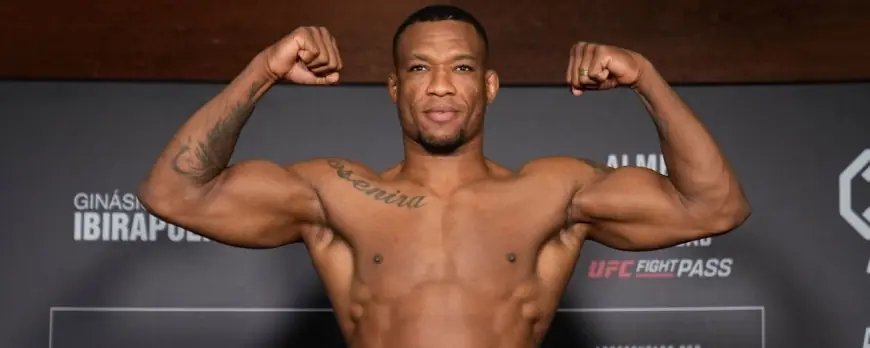 Jailton Almeida to Drop Back to Light Heavyweight After UFC Vegas 113 Loss