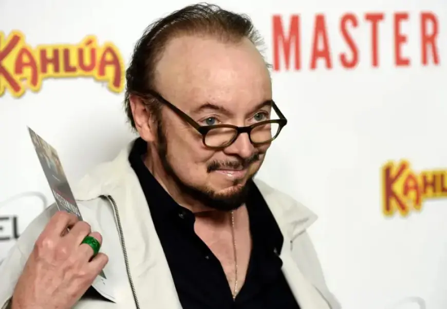 Beloved ‘M*A*S*H’ and ‘Harold and Maude’ Star Passes Away at 77