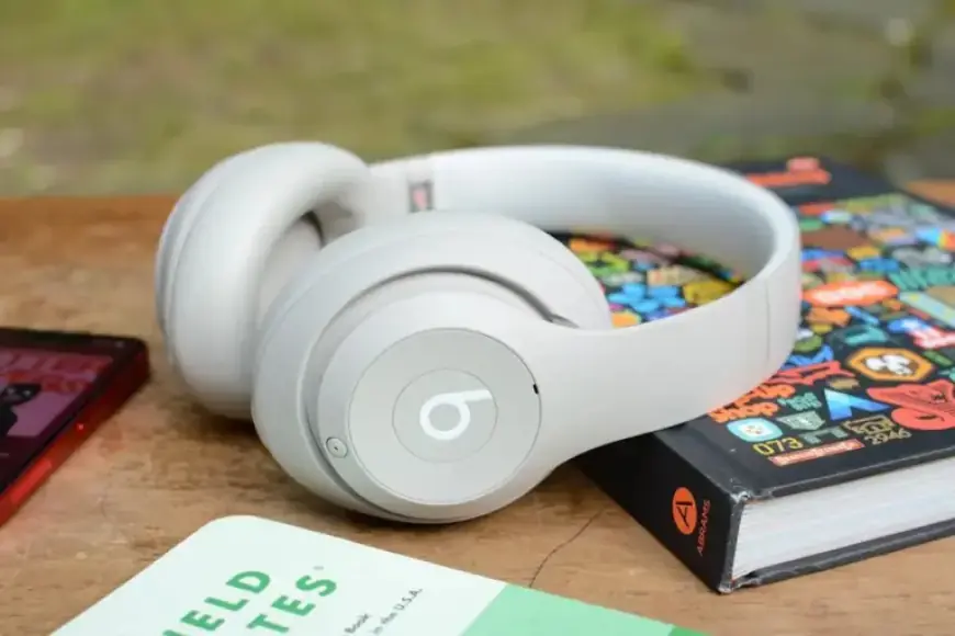 Shop 2026 Presidents’ Day Deals: Top Early Tech Offers from Apple, Sony, Samsung